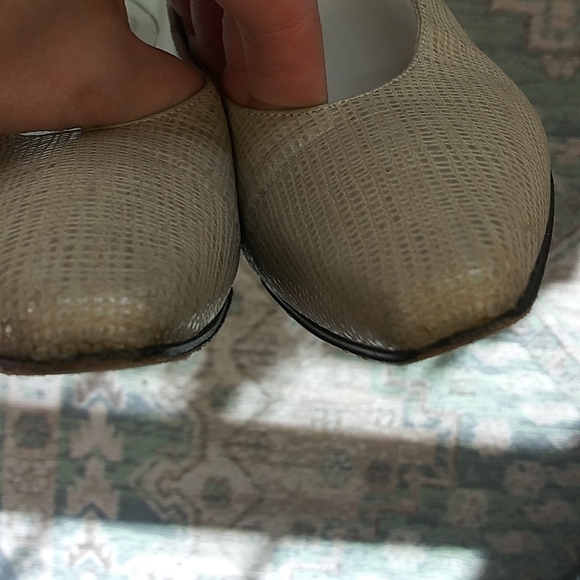 Vintage Stuart Weitzman Heels - Picture 6 of 10